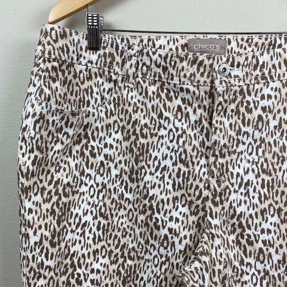Chicos Jeans 3 Leopard Print Brown White Tapered Ankle Stretch Denim XL 16 - Picture 2 of 11